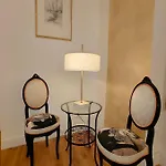 Cherubini 13 Bed and Breakfast