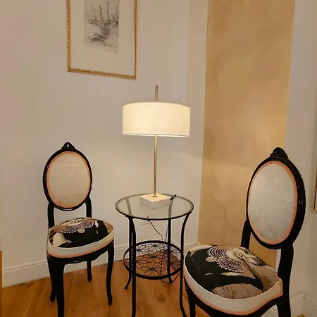 Cherubini 13 Bed and Breakfast