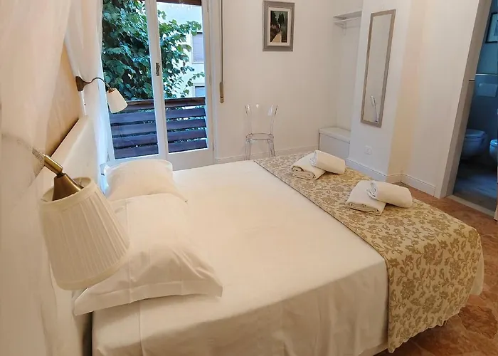 Cherubini 13 Bed & Breakfast Florence