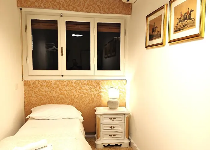 Cherubini 13 Oda ve Kahvaltı Floransa